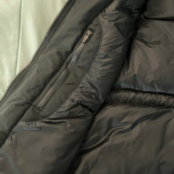NWT Y3 Adidas Puffer Women's Small - Mens XXS Vest Coat Jacket Hooded Black $945 - Picture 16 of 16